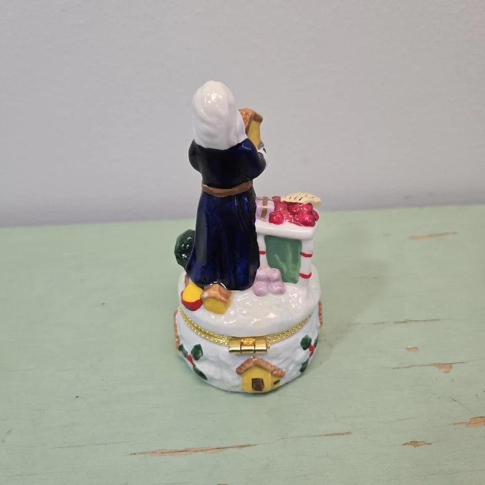 Santa Christmas Trinket Box